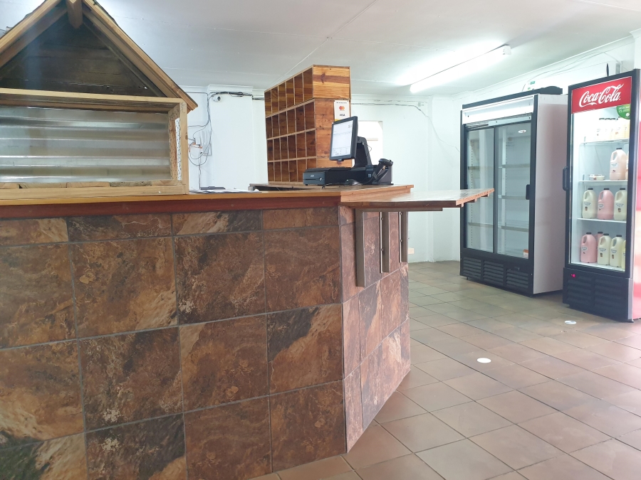6 Bedroom Property for Sale in Villiers Free State